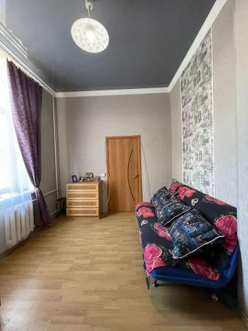 Квартира на продажу в Туапсе, Комсомольская улица, 5 фото №0