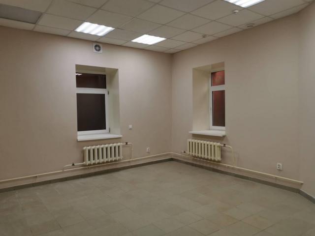 Офис на продажу в Кирове, улица Сурикова, 14 фото №3