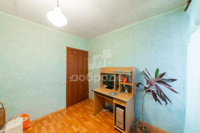 Квартира на продажу в Екатеринбурге, Армавирская улица, 17  фото №3