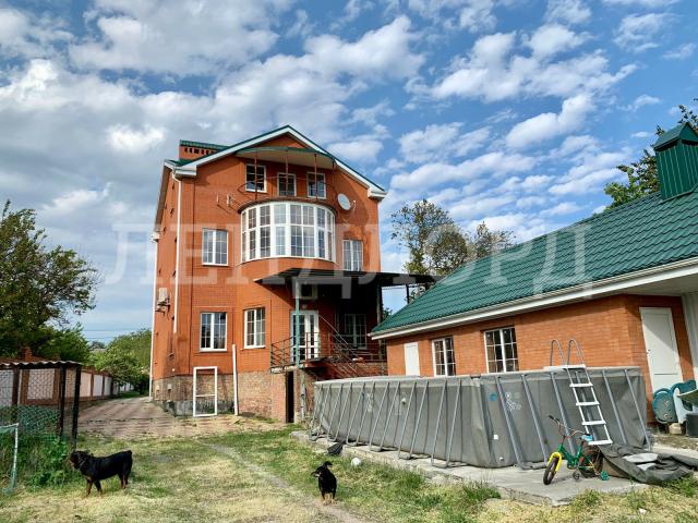 Дом с участком на продажу в Ростове-на-Дону, Каратаева фото №2