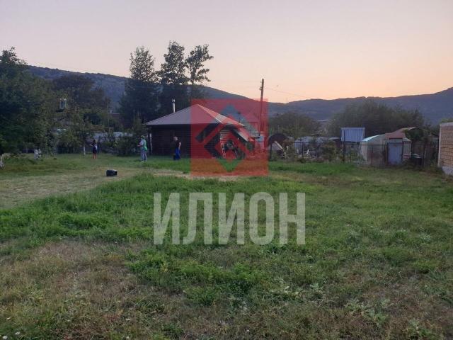 Участок на продажу в селе Кизиловое, Речная улица фото №2
