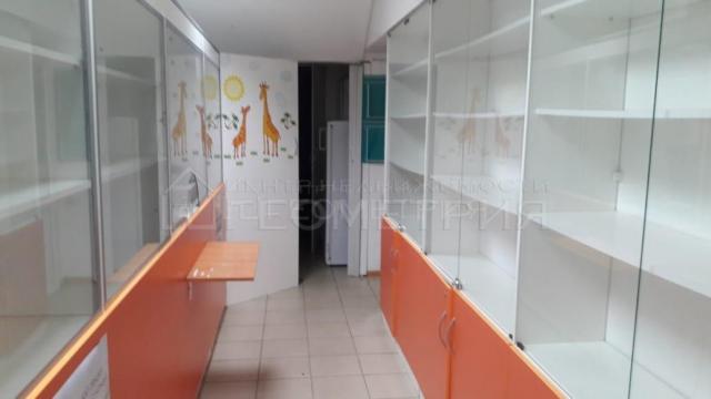 Торговая площадь на продажу по адресу Россия, Краснодарский край, городской округ Город Краснодар, Краснодар, улица Фадеева, 429/1 фото №3
