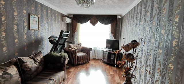 Квартира на продажу в Казачье Лагерях, улица 60 лет Победы, 16/9 фото №0