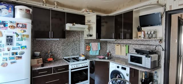 Квартира на продажу в Казачье Лагерях, улица 60 лет Победы, 16/9 фото №1