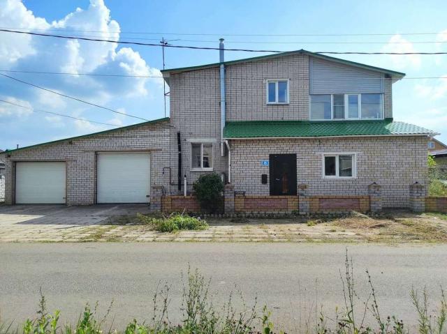 Коттедж на продажу в Кирове, Рождественская улица, 8 фото №0