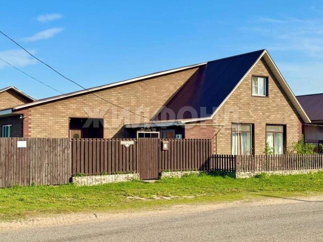Дом на продажу в Курлеке, Трактовая улица фото №0