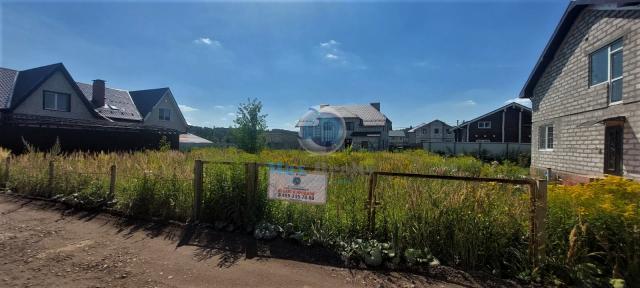 Участок на продажу в ДНТ Солнечном Острове (Днте солнечный), Центральная улица фото №0