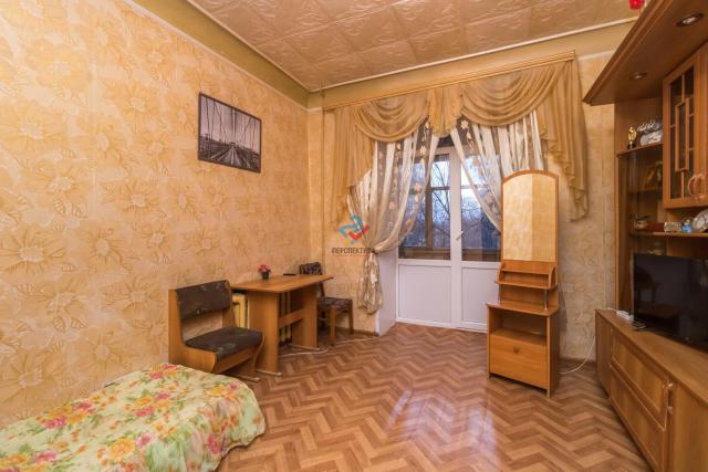 Комната на продажу в Уфе, улица Свободы, 21 фото №1