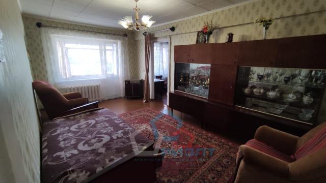 Квартира на продажу в Омске, Амурская 21-я ул, 8 фото №0