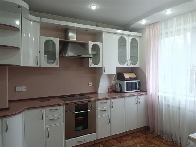 Квартира на продажу в Омске, б-р Архитекторов, д. 3/8 фото №0