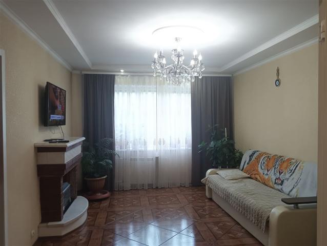 Квартира на продажу в Омске, б-р Архитекторов, д. 3/8 фото №8