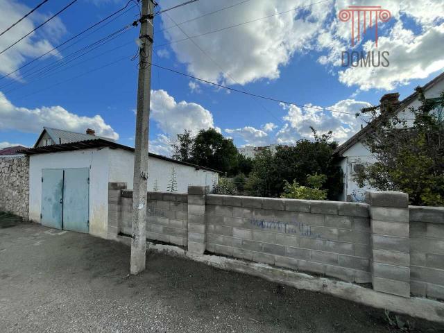 Дом на продажу в Севастополе, улица Радищева, 5 фото №0