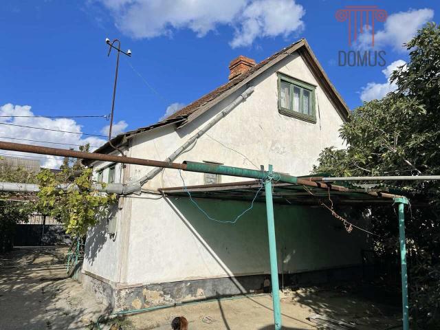 Дом на продажу в Севастополе, улица Радищева, 5 фото №2