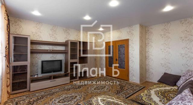 Квартира на продажу в Калуге, Фомушина улица, 2 фото №0
