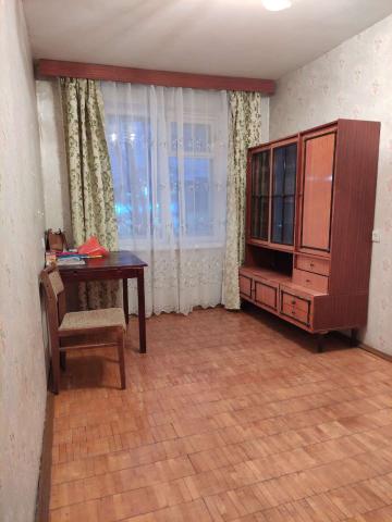 Квартира на продажу в Кирове, Мира улица, 1 фото №0