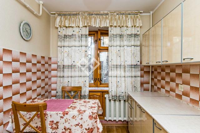 Квартира на продажу по адресу Россия, Челябинская область, Челябинск, ул. Крупской, 23А фото №0