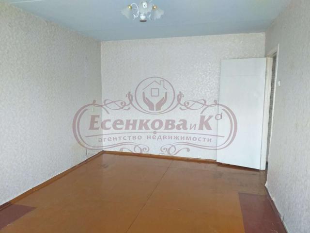 Квартира на продажу в Кургане, 2-й мкр, 3 фото №0