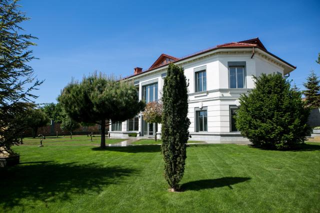 Дом на продажу в Севастополе, аллея Защитников 35-й Батареи улица, д.7/5 фото №0