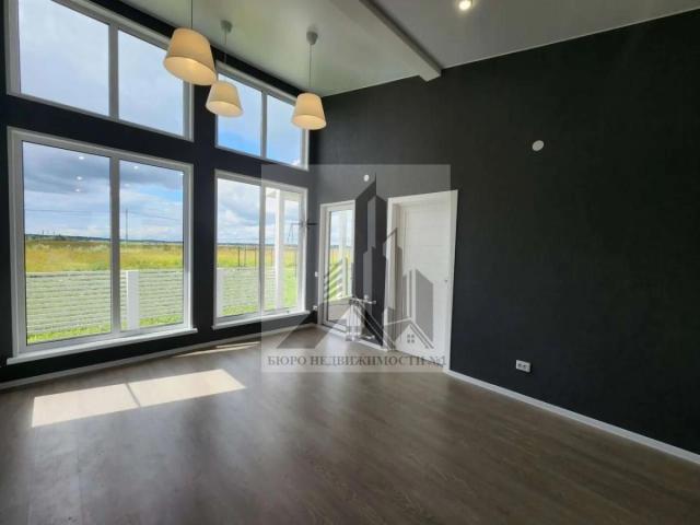 Дом на продажу в Гостилице фото №3