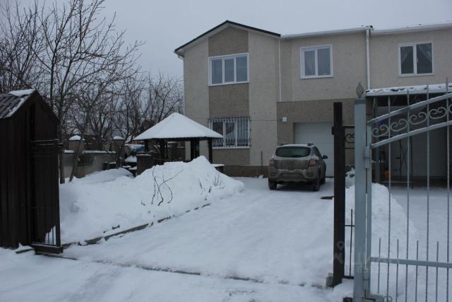 Дом на продажу в Строителе, Мичурина улица фото №1