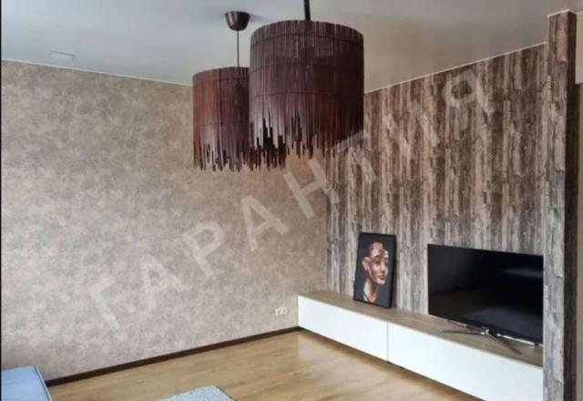 Квартира на продажу в Вологде, Колхозная улица, 60А фото №0