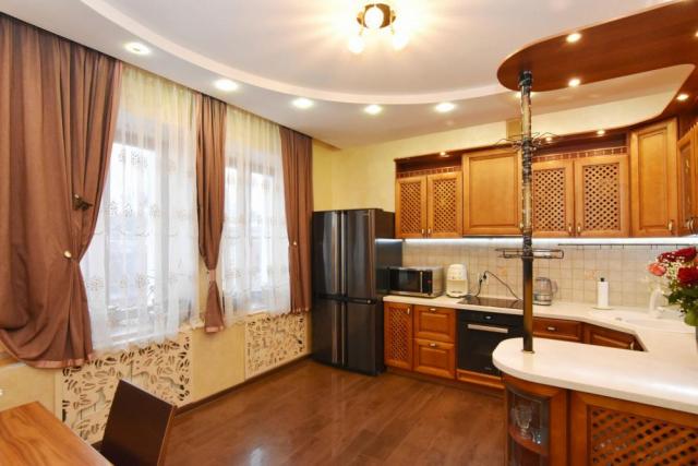 Квартира на продажу в Кирове, Молодой Гвардии ул., 26 фото №1