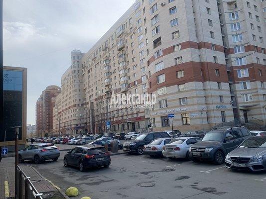 Помещение свободного назначения в аренду в Санкт-Петербурге, Комендантский пр-кт, д. 9 фото №2