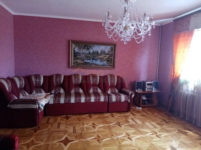 Дом на продажу в Строителе, Ленина улица фото №1