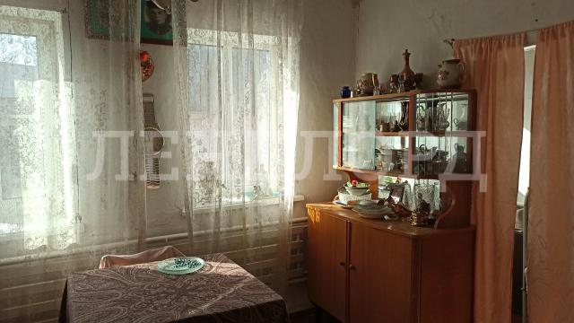 Дом с участком на продажу в слободе Красюковская, Молодёжная улица фото №3