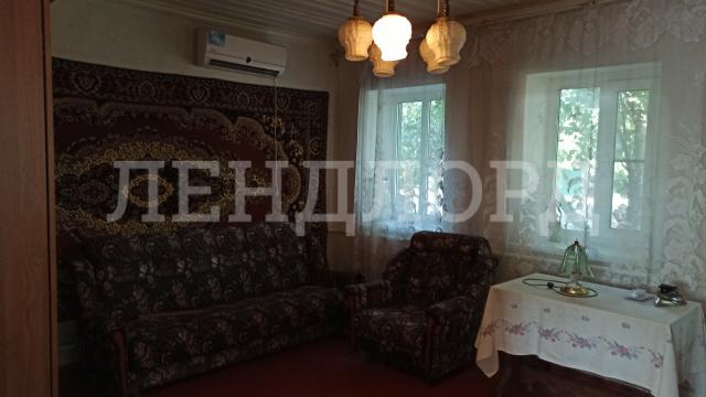 Дом с участком на продажу в слободе Красюковская, Молодёжная улица фото №4