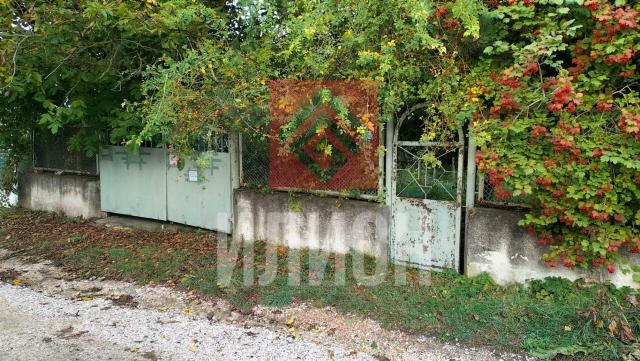 Участок на продажу в селе Кизиловое, Форосская улица, 108 фото №0