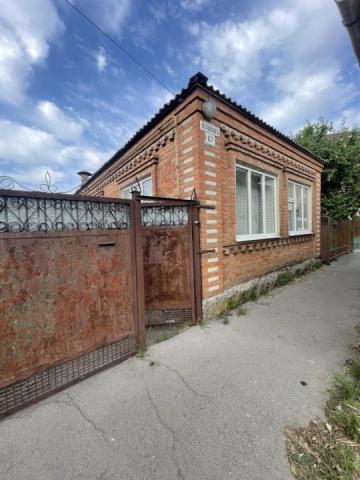 Дом на продажу в Батайске, Островского улица фото №0