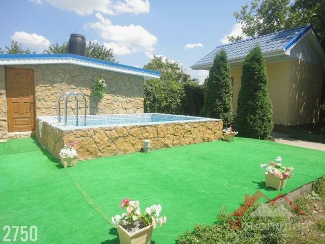 Дом на продажу в Витязево, Октябрьская улица, 25 фото №1